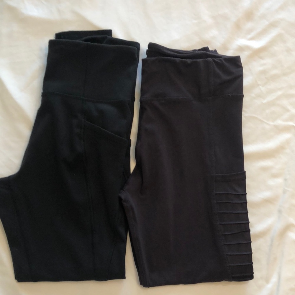Freely and mono b athletic pants with pockets women’s size medium/large lot of 2
